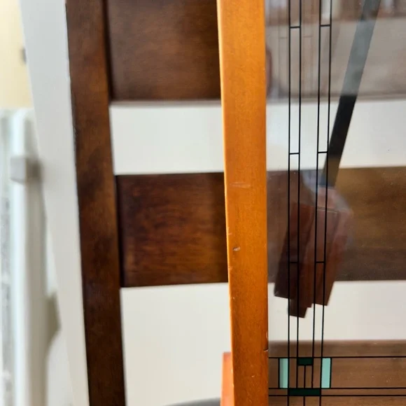 Frank Lloyd Wright Bulova Wooden Clock for mantel - Picture 7 of 12